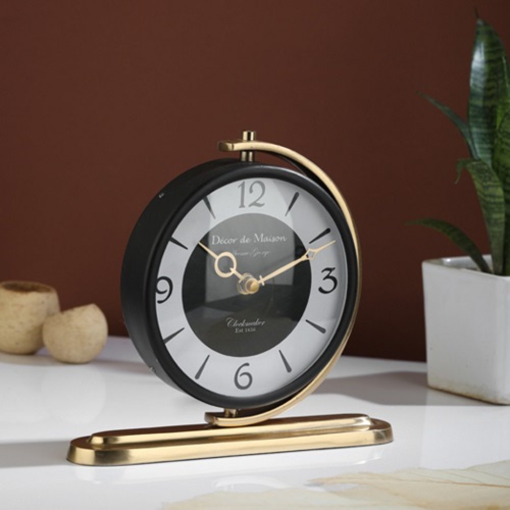 Aleksi Table clock Gold image