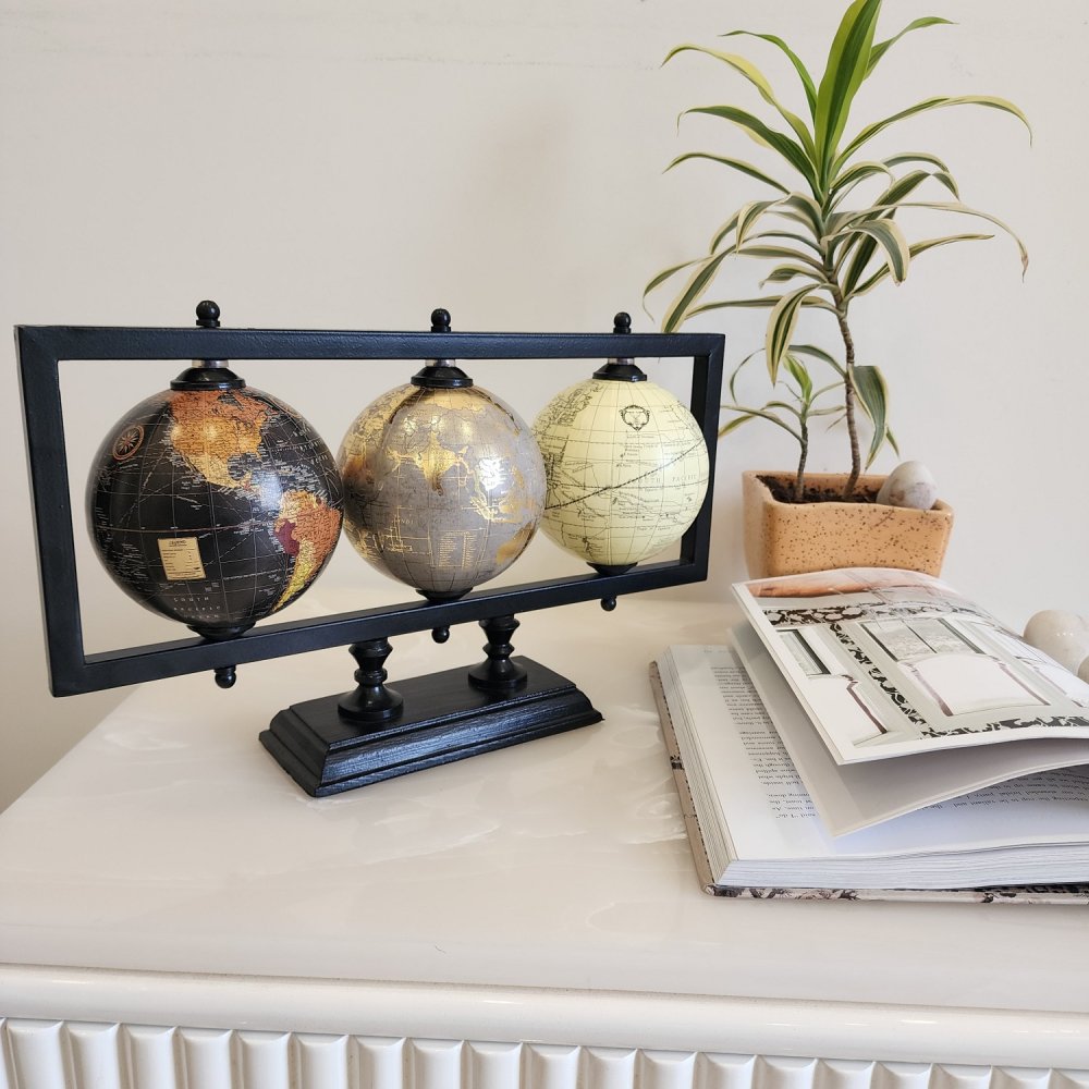 Zambia Laminated Set of 3 Globe image