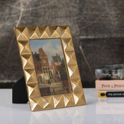 Jacey Picture Frame in Gold