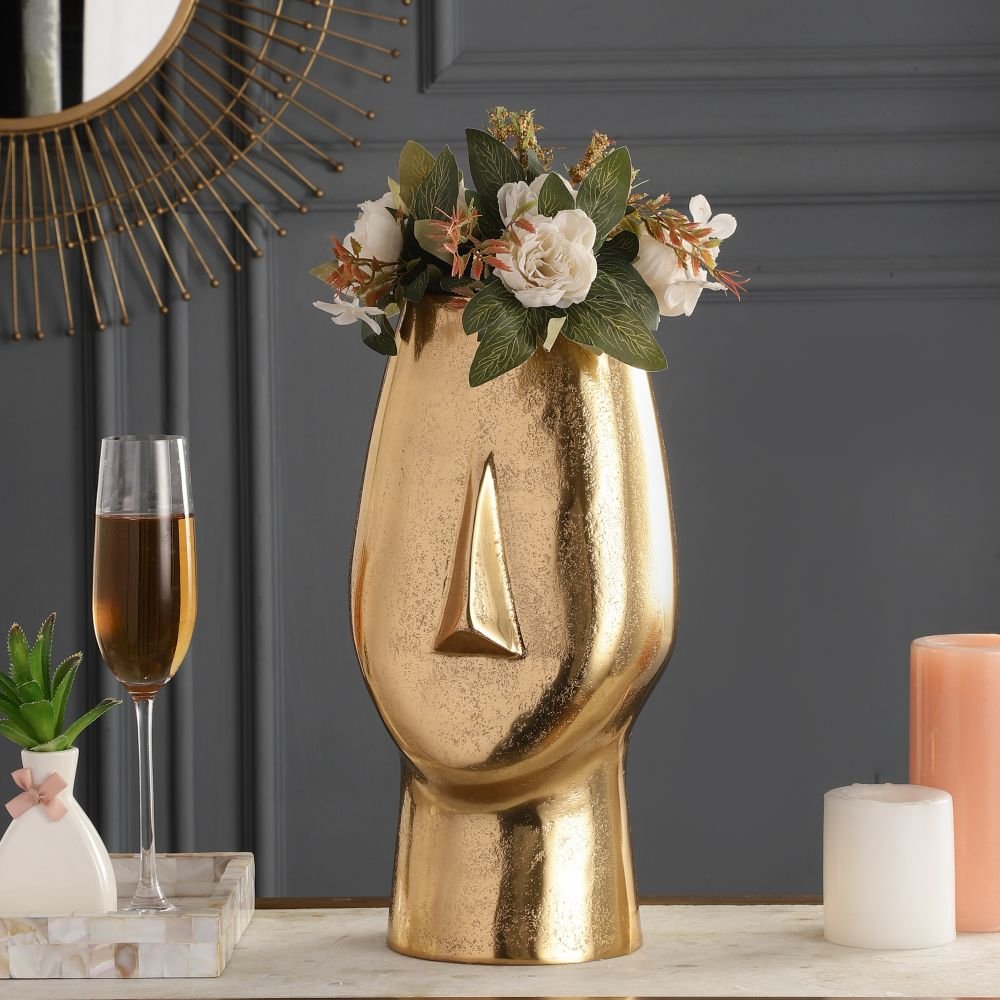 Flat Face Vase Gold image