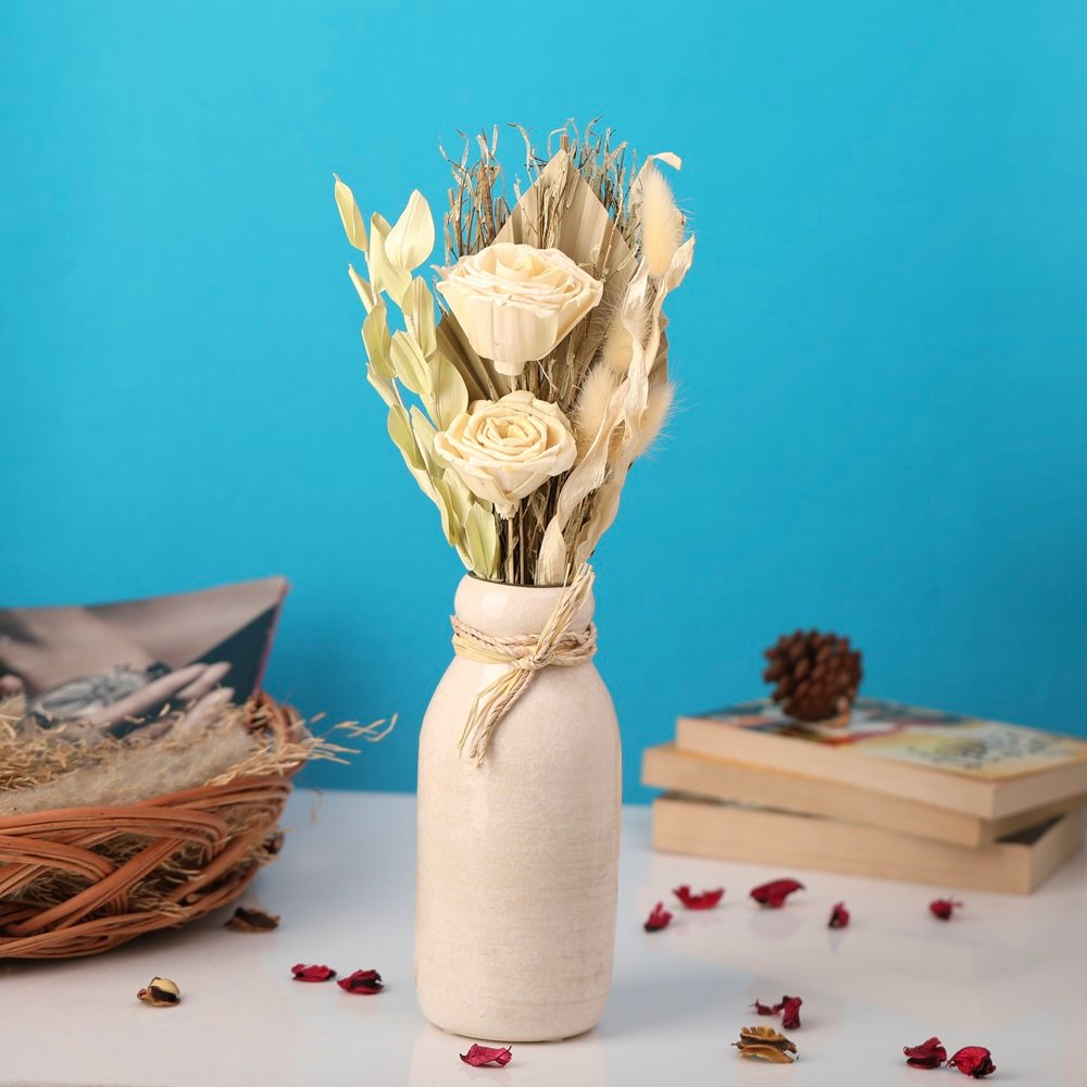 Lea Dried Yellow Delight Vase image