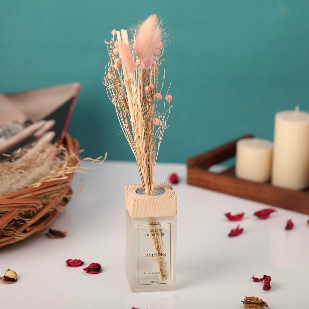 Giovvani Dried Floral with Lemongrass Aromati Diffuser image