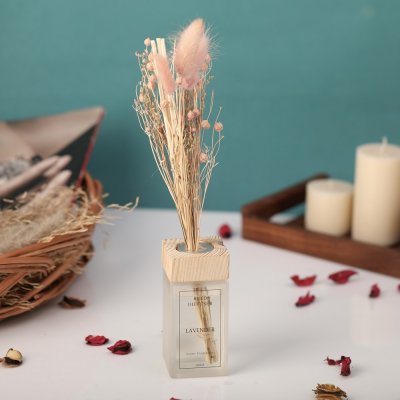 Giovvani Dried Floral with  Lemongrass  Aromati Diffuser