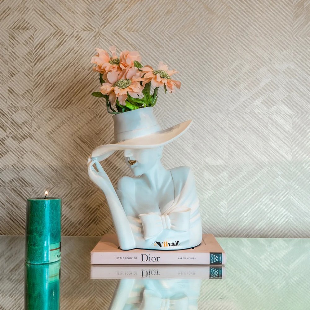 Mystic Madona Flower Vase White image