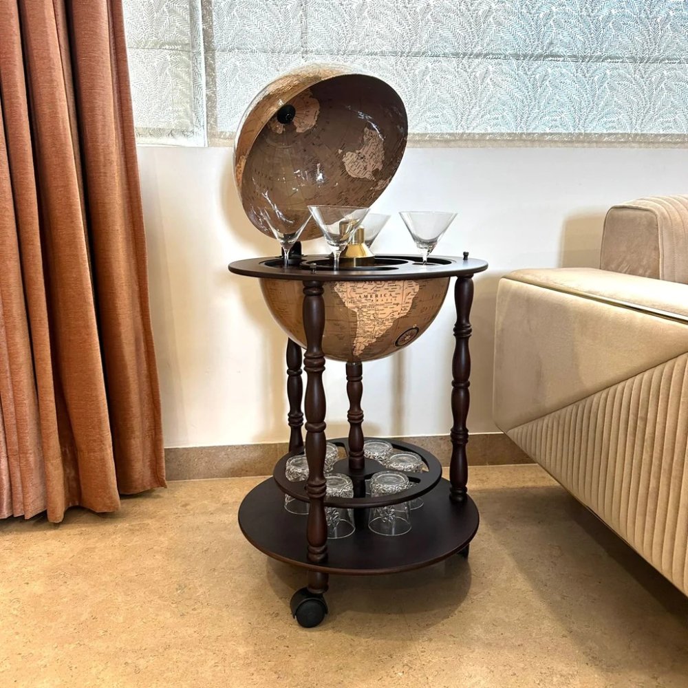 Creative Globe Mini Bar Set image