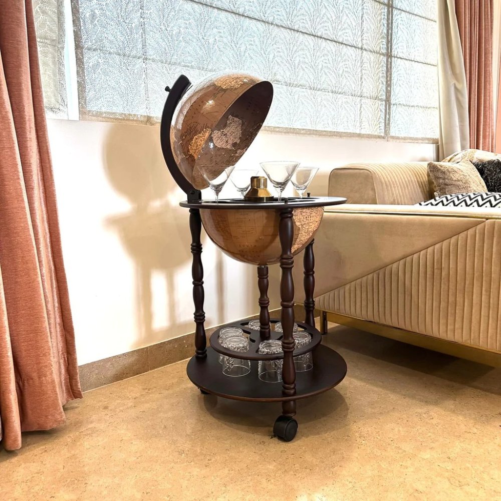 Creative Globe Mini Bar Set image