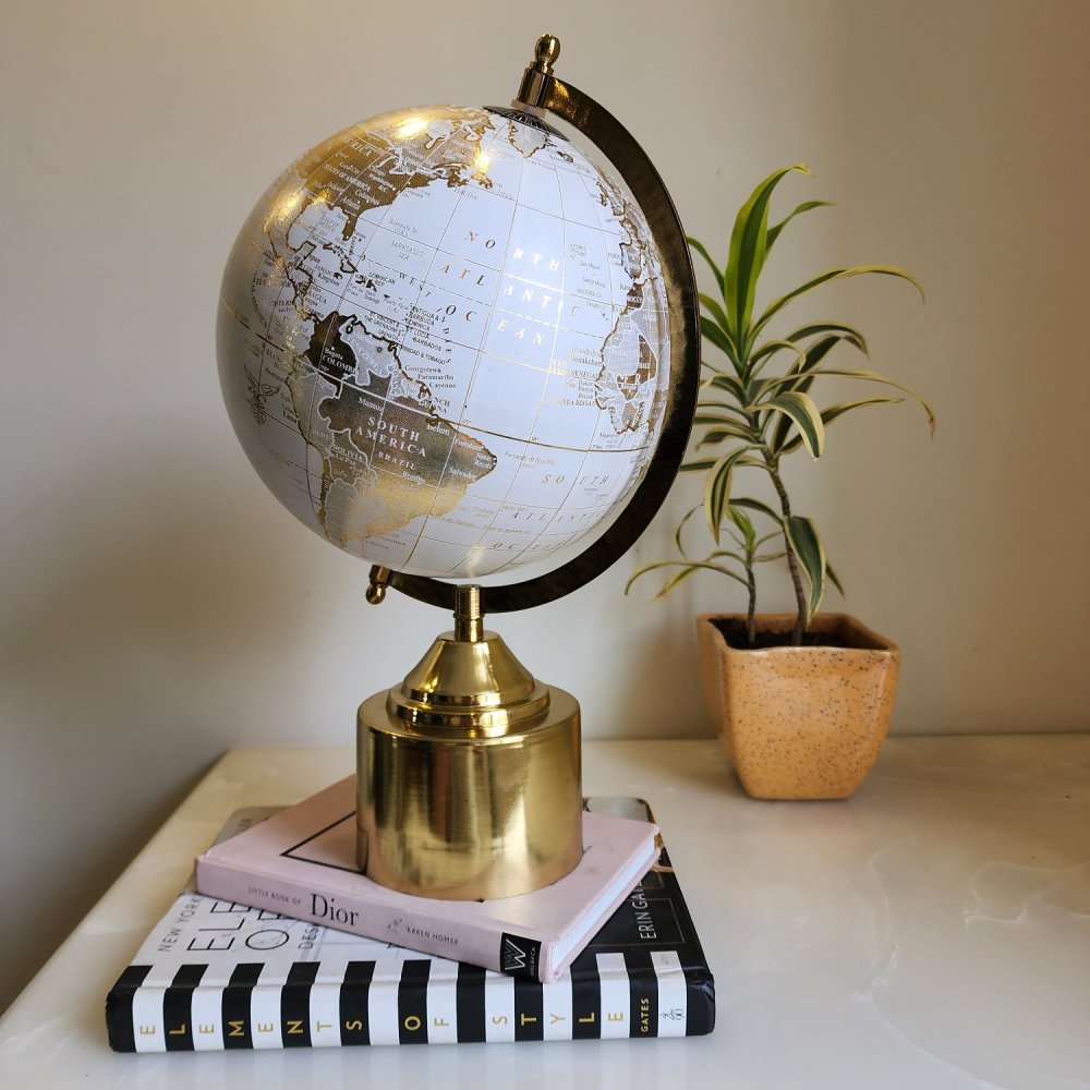 Columbia Laminated White Globe image
