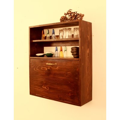 Choco treat wall mount bar image